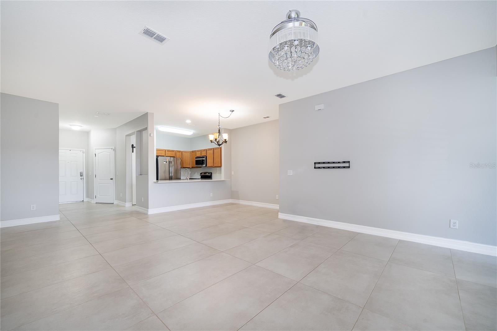 WYNDHAM LAKES ESTATES - Residential Lease