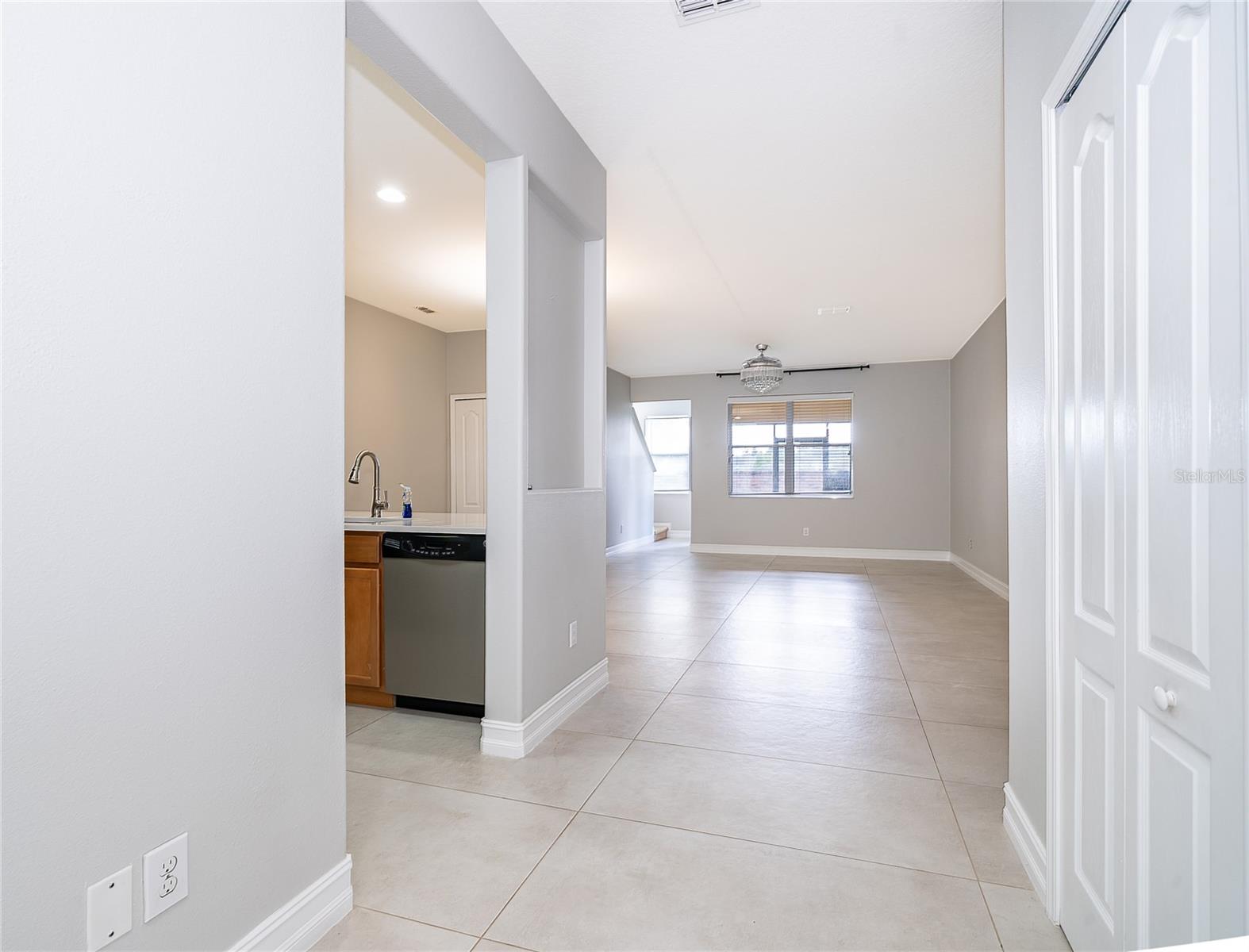 WYNDHAM LAKES ESTATES - Residential Lease