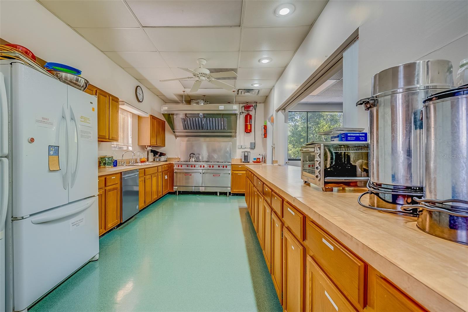 MEDITERRANEAN MANORS - Residential