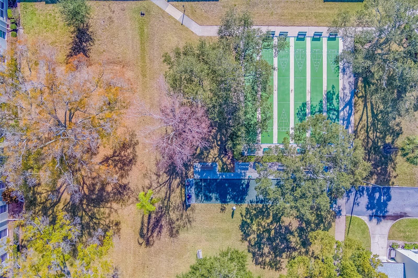 MEDITERRANEAN MANORS - Residential