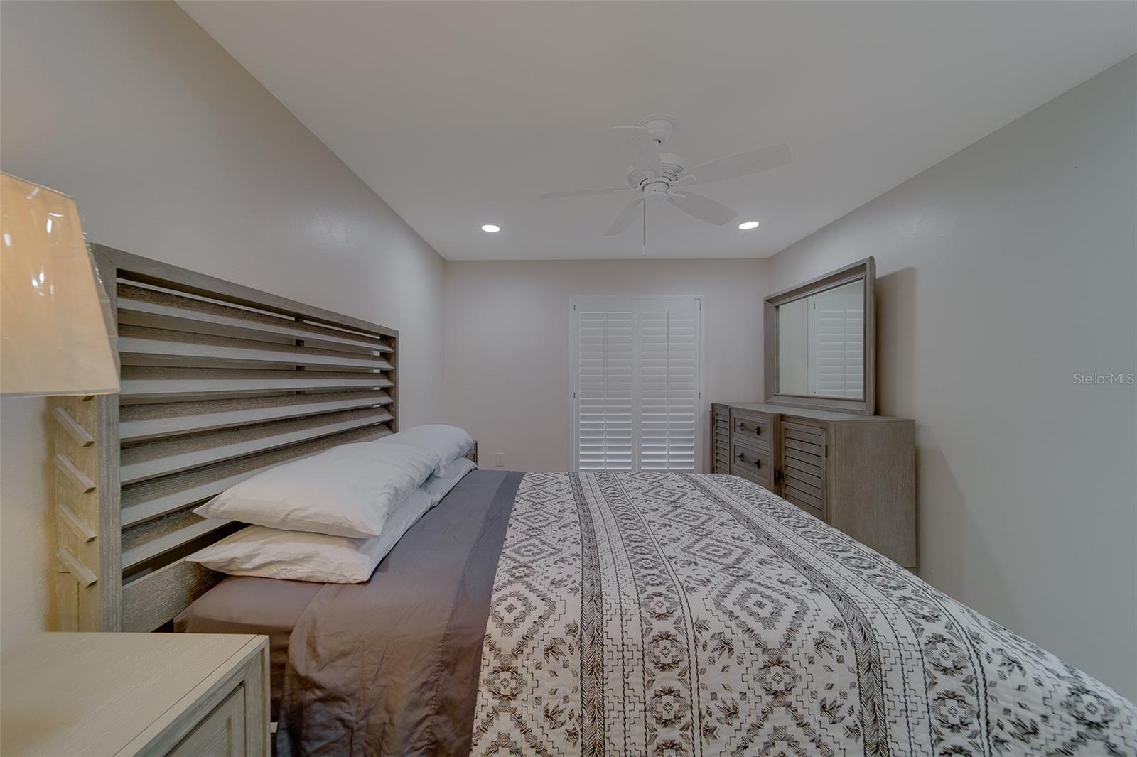 MEDITERRANEAN MANORS - Residential