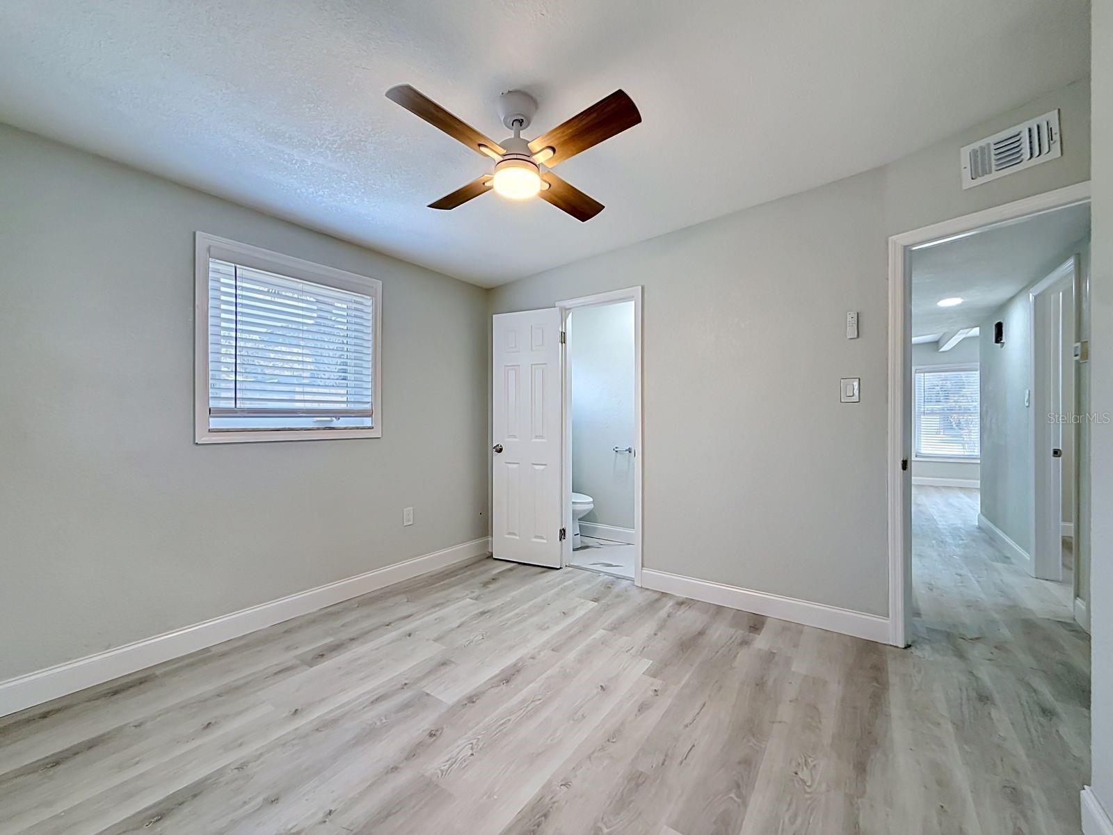 CRESTRIDGE 5TH ADD - Residential