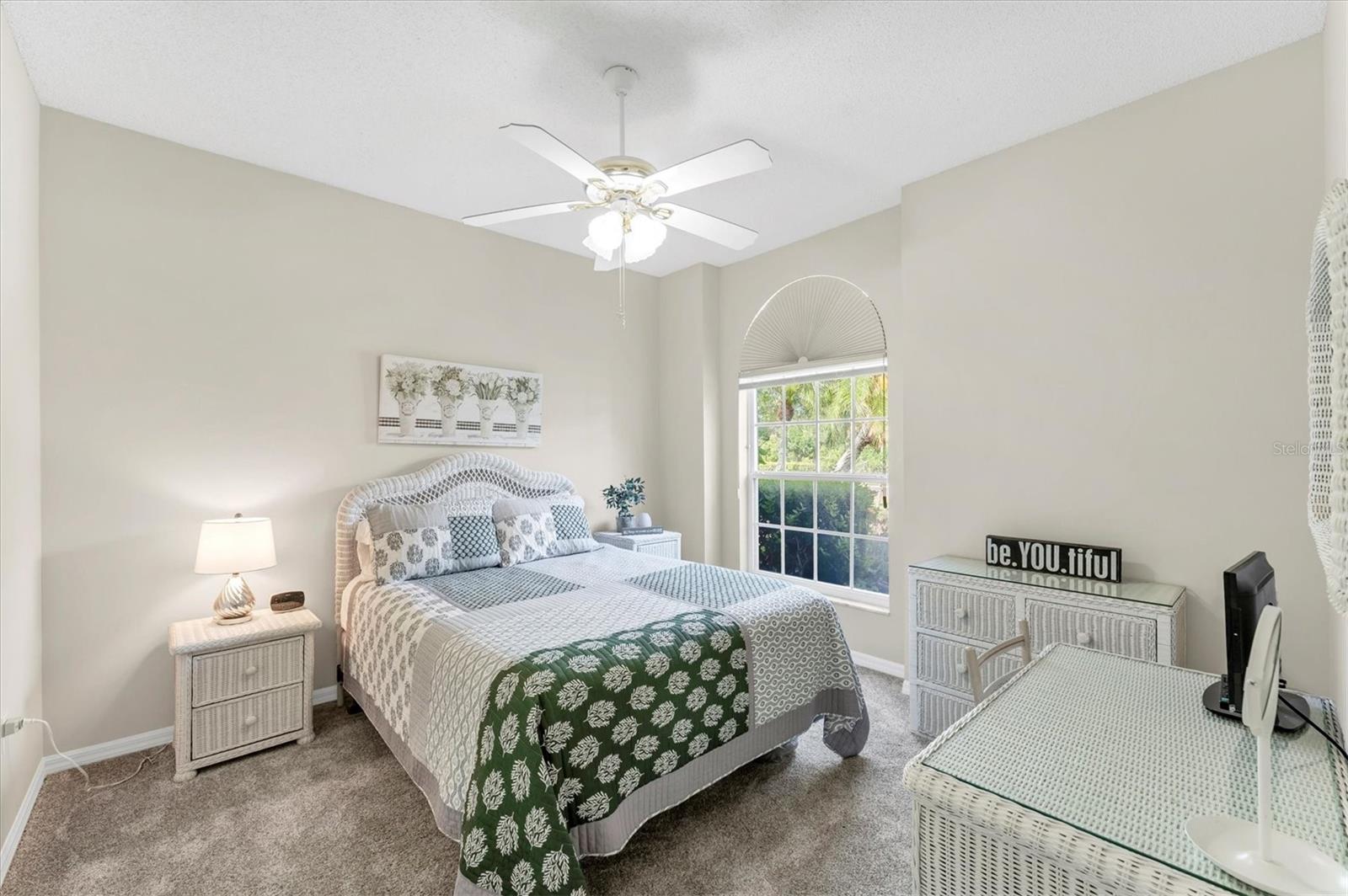HERITAGE OAKS GOLF & COUNTRY CLUB - Residential