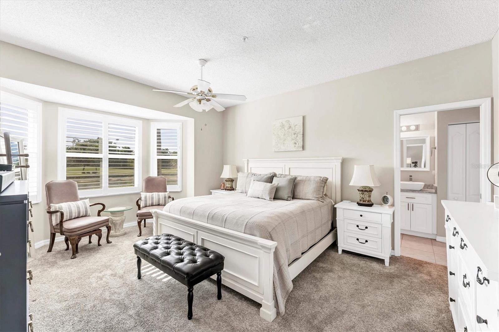 HERITAGE OAKS GOLF & COUNTRY CLUB - Residential