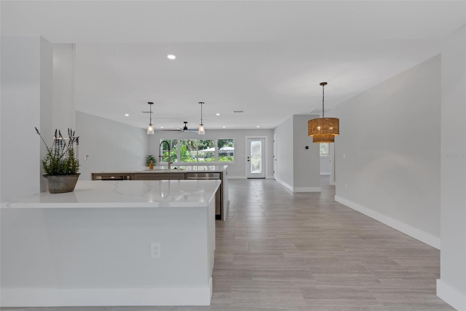 MARSHALL MANOR - Residential