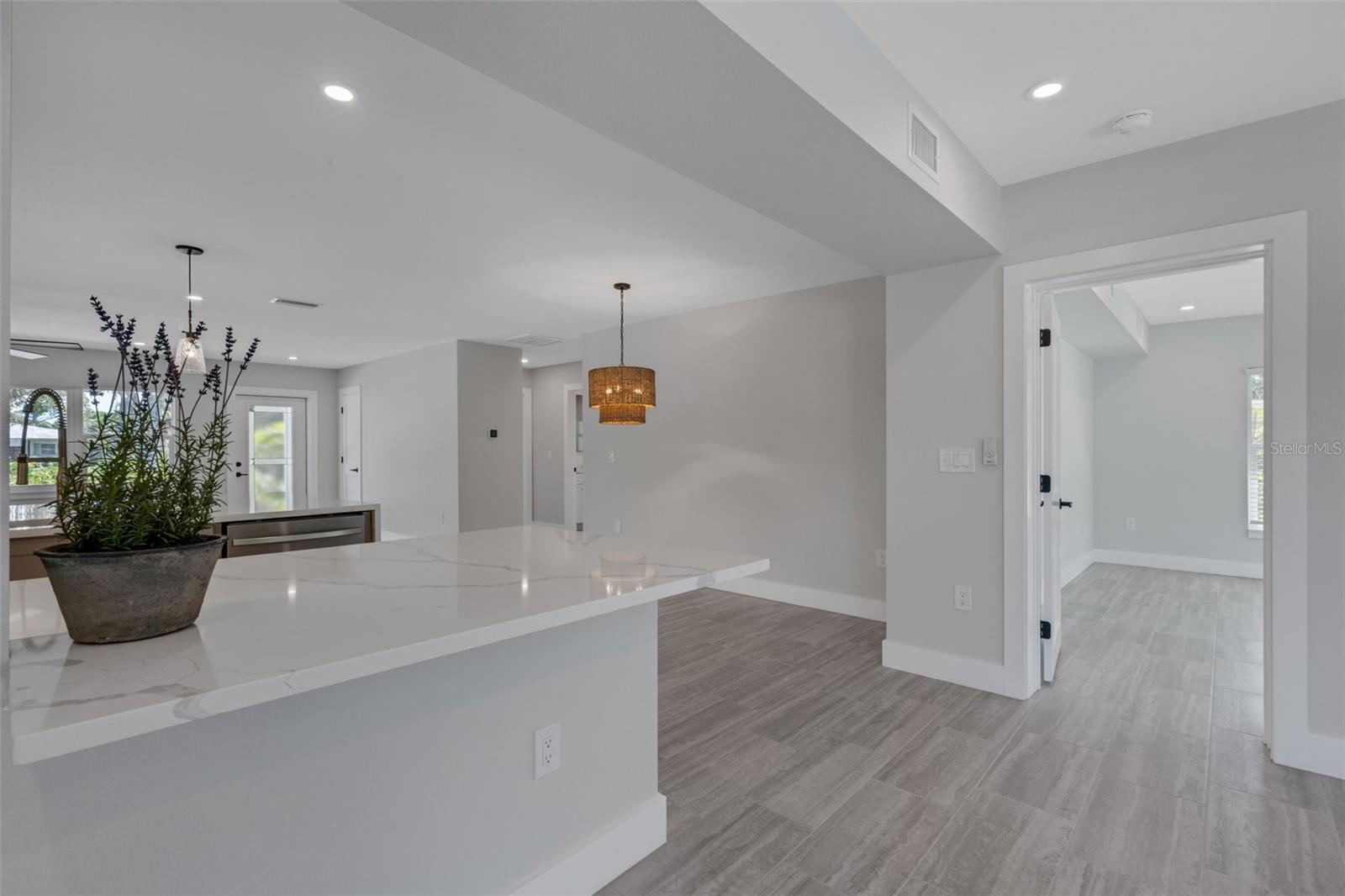 MARSHALL MANOR - Residential