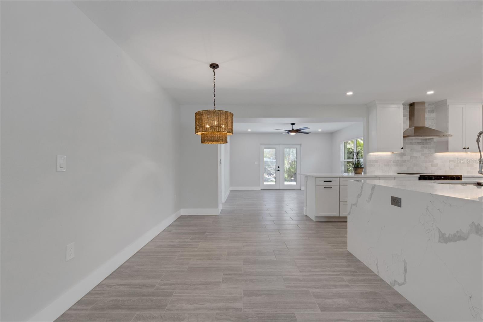 MARSHALL MANOR - Residential