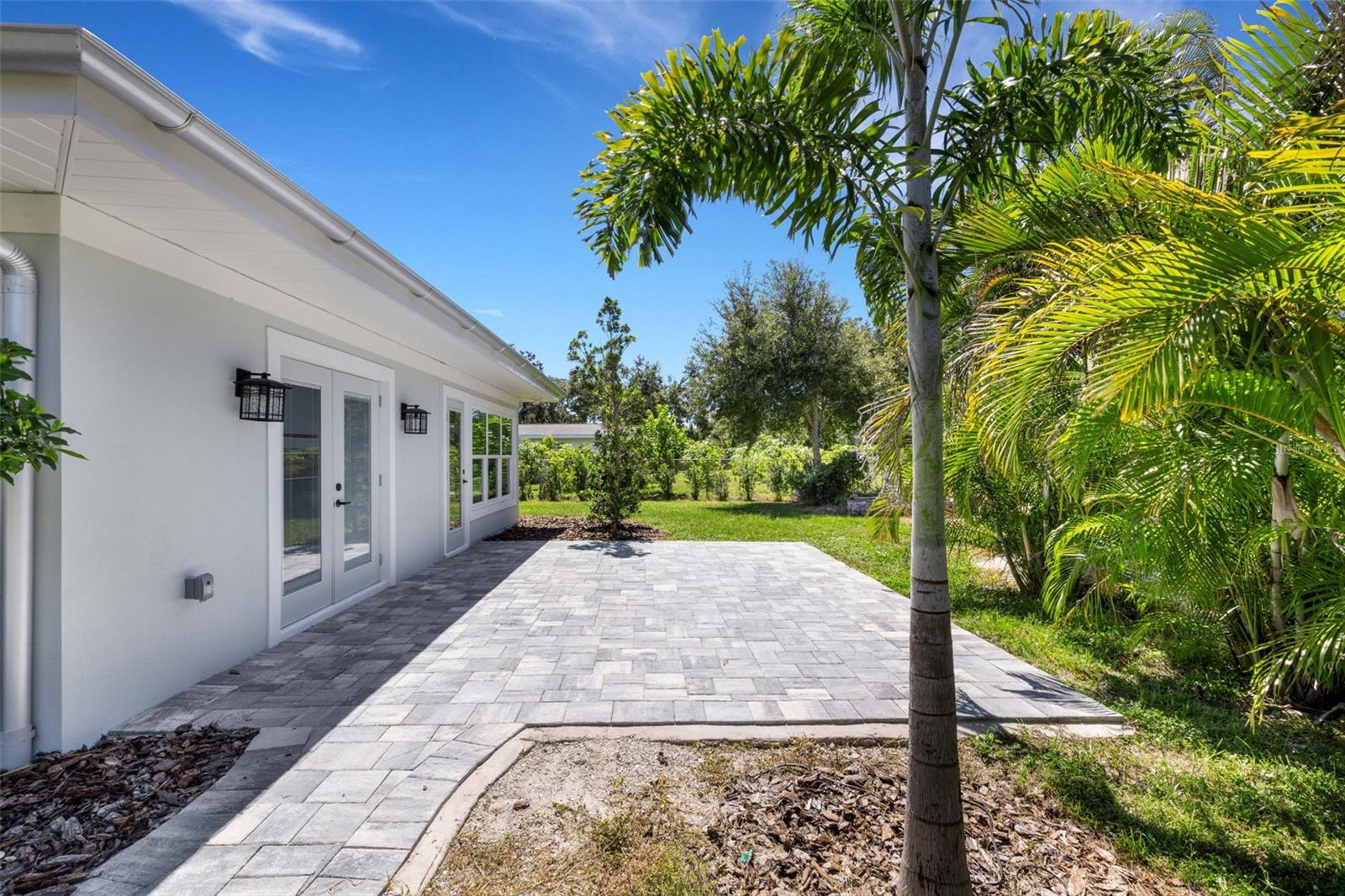 MARSHALL MANOR - Residential