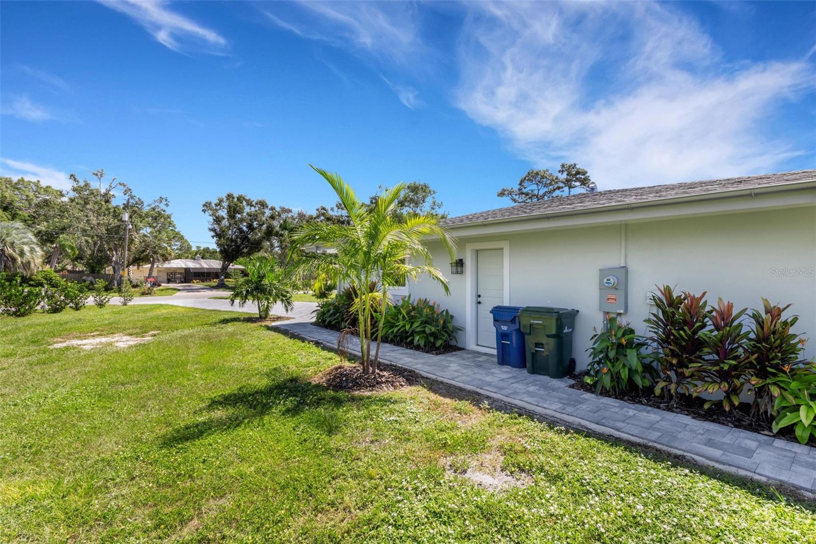 MARSHALL MANOR - Residential