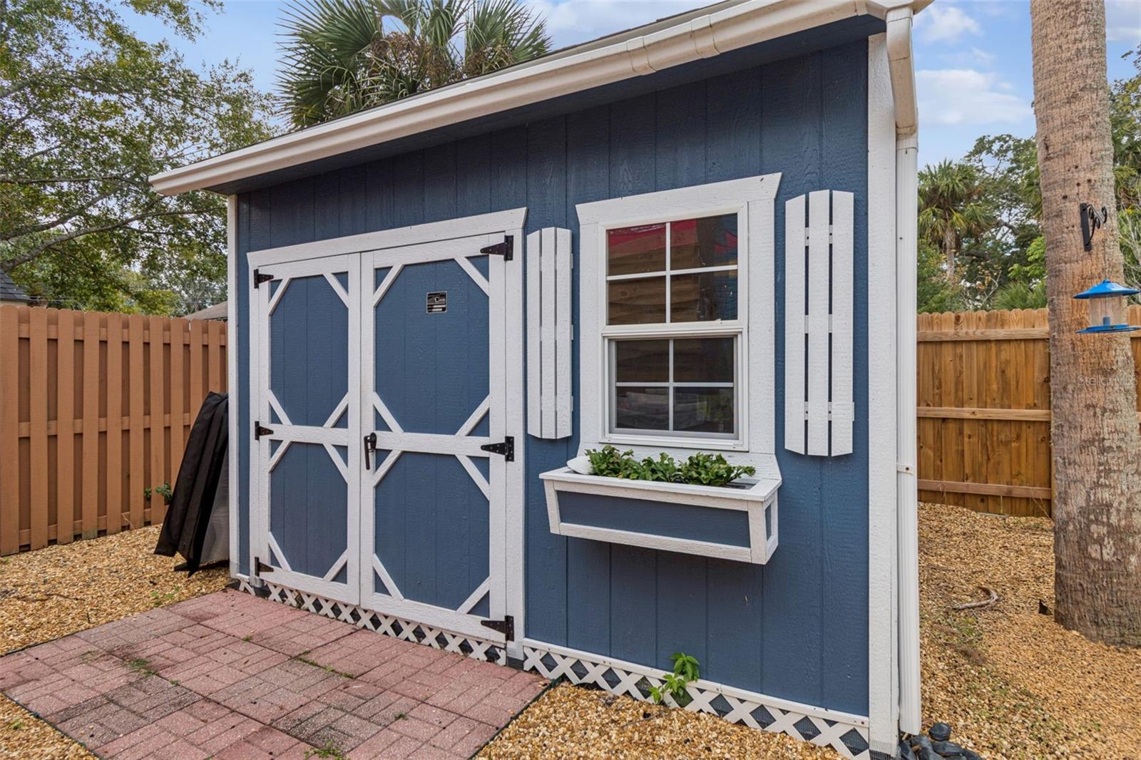 SAFFORDS A P K - Residential