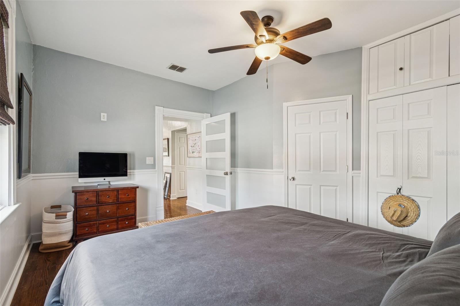 SAFFORDS A P K - Residential