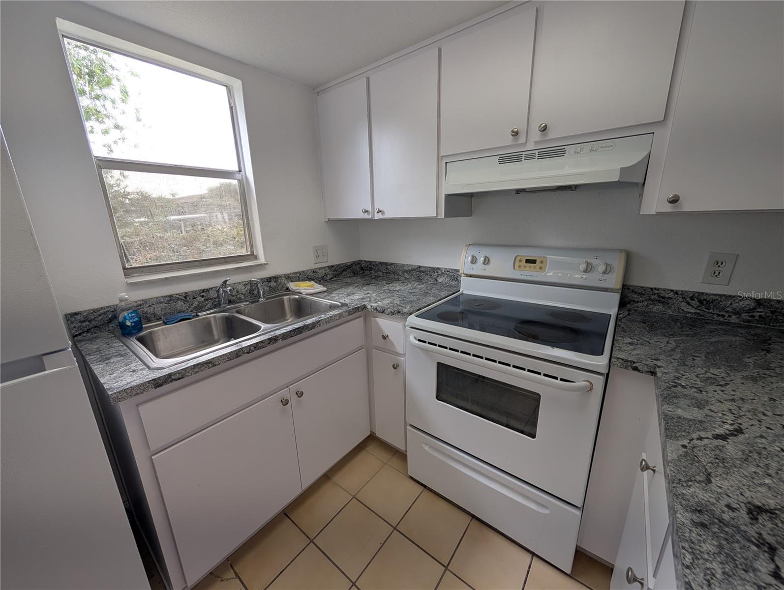 HARBOR VILLAS CONDO PH 03 - Residential