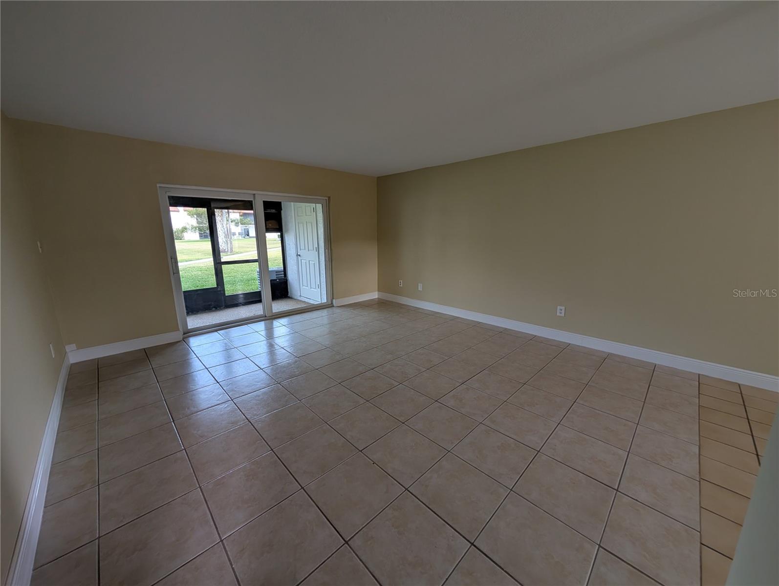 HARBOR VILLAS CONDO PH 03 - Residential