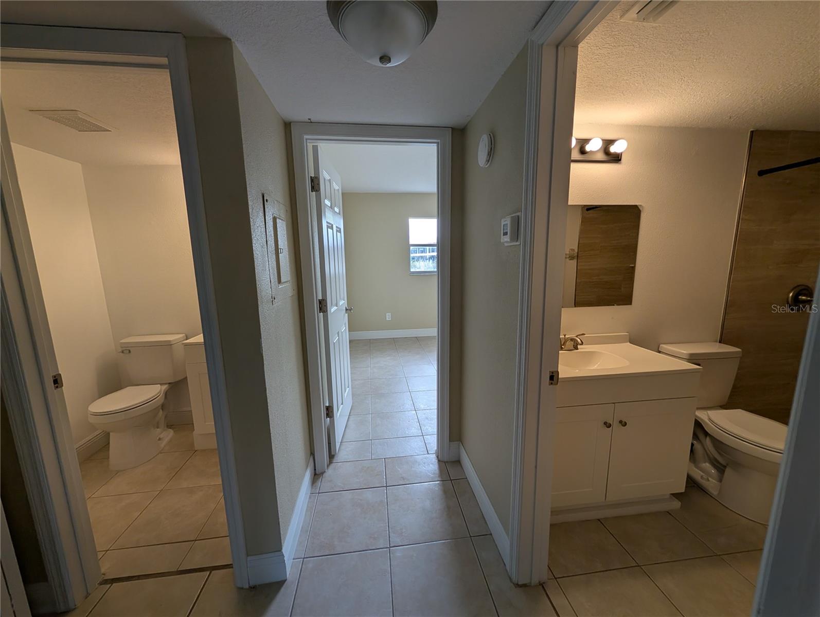 HARBOR VILLAS CONDO PH 03 - Residential