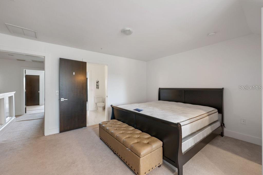 SWOOPE PARK - Residential