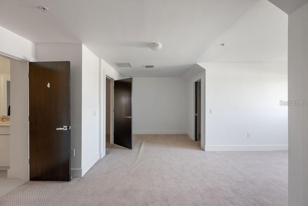 SWOOPE PARK - Residential