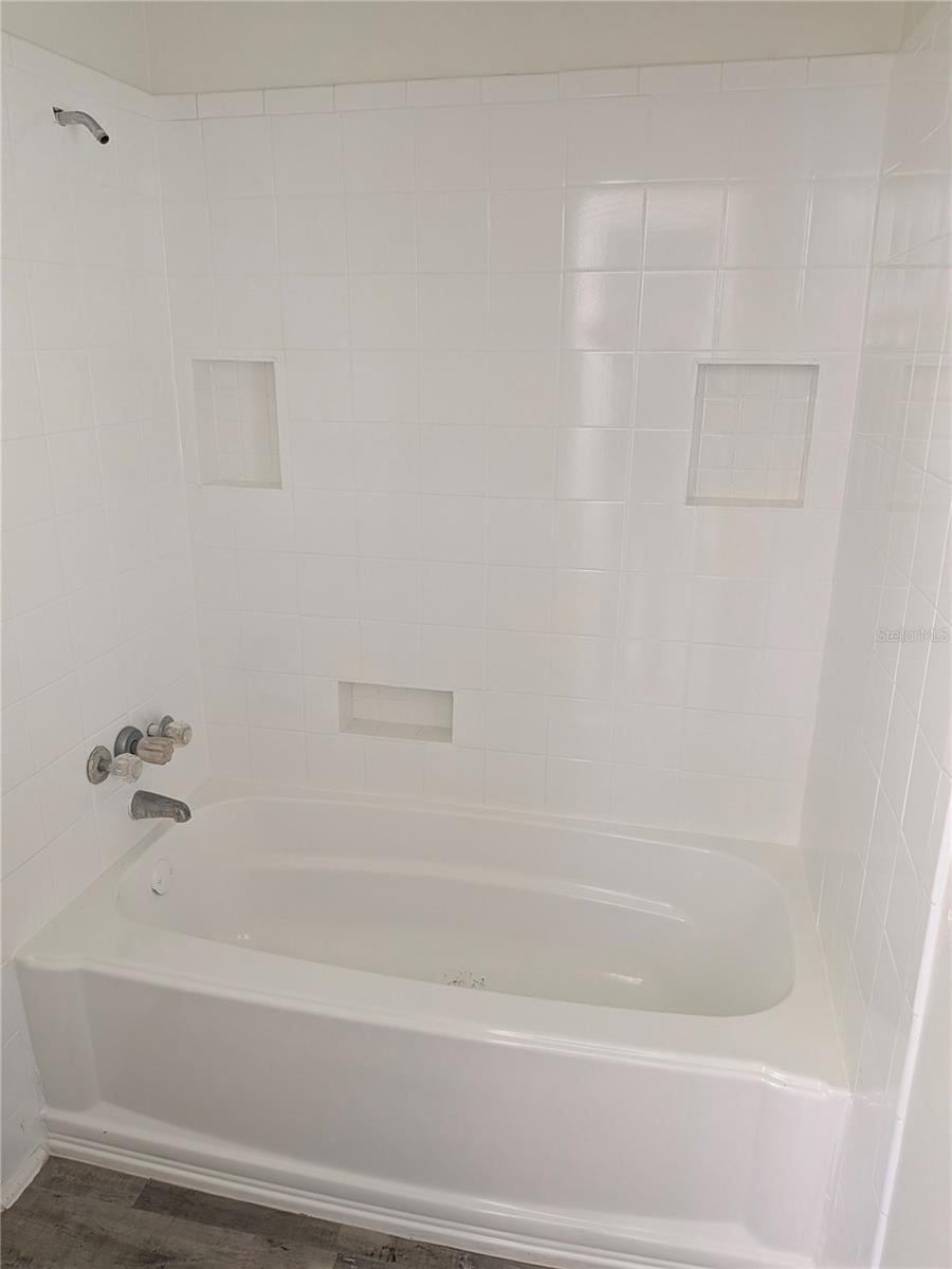 RIDGEWOOD PARK ADD 01 - Residential