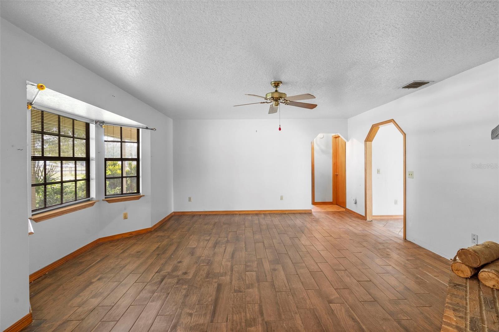 INDIAN RIVER PARK - Residential