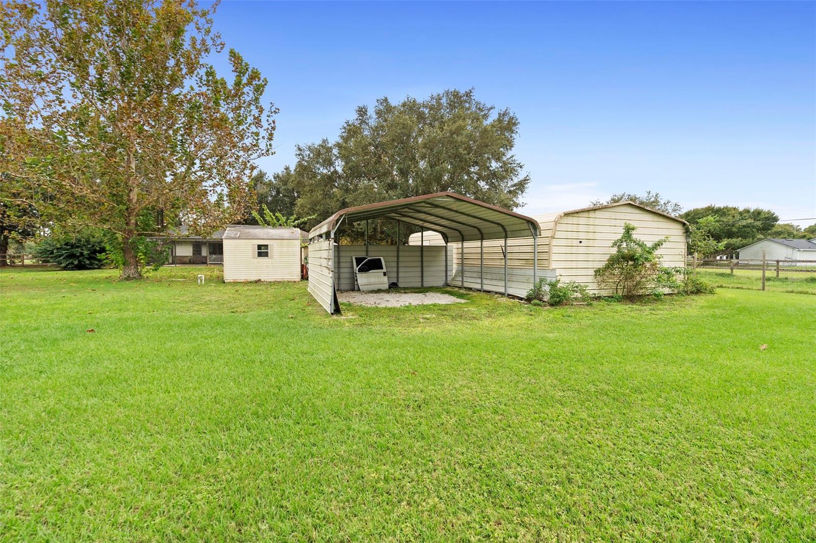 INDIAN RIVER PARK - Residential