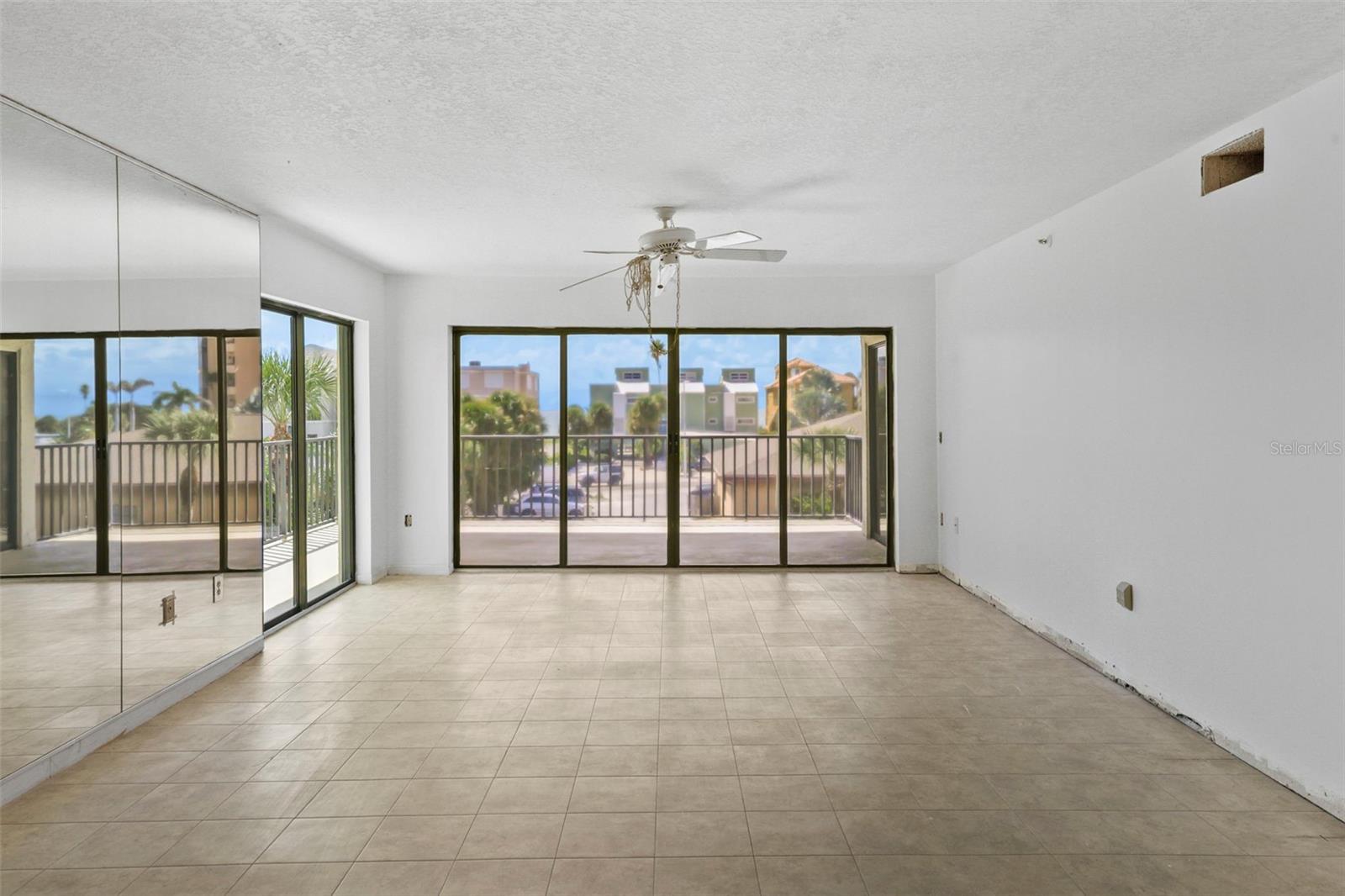 GOLDEN SHORES CONDO - Residential