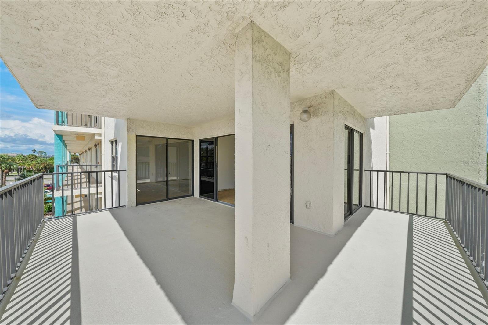 GOLDEN SHORES CONDO - Residential