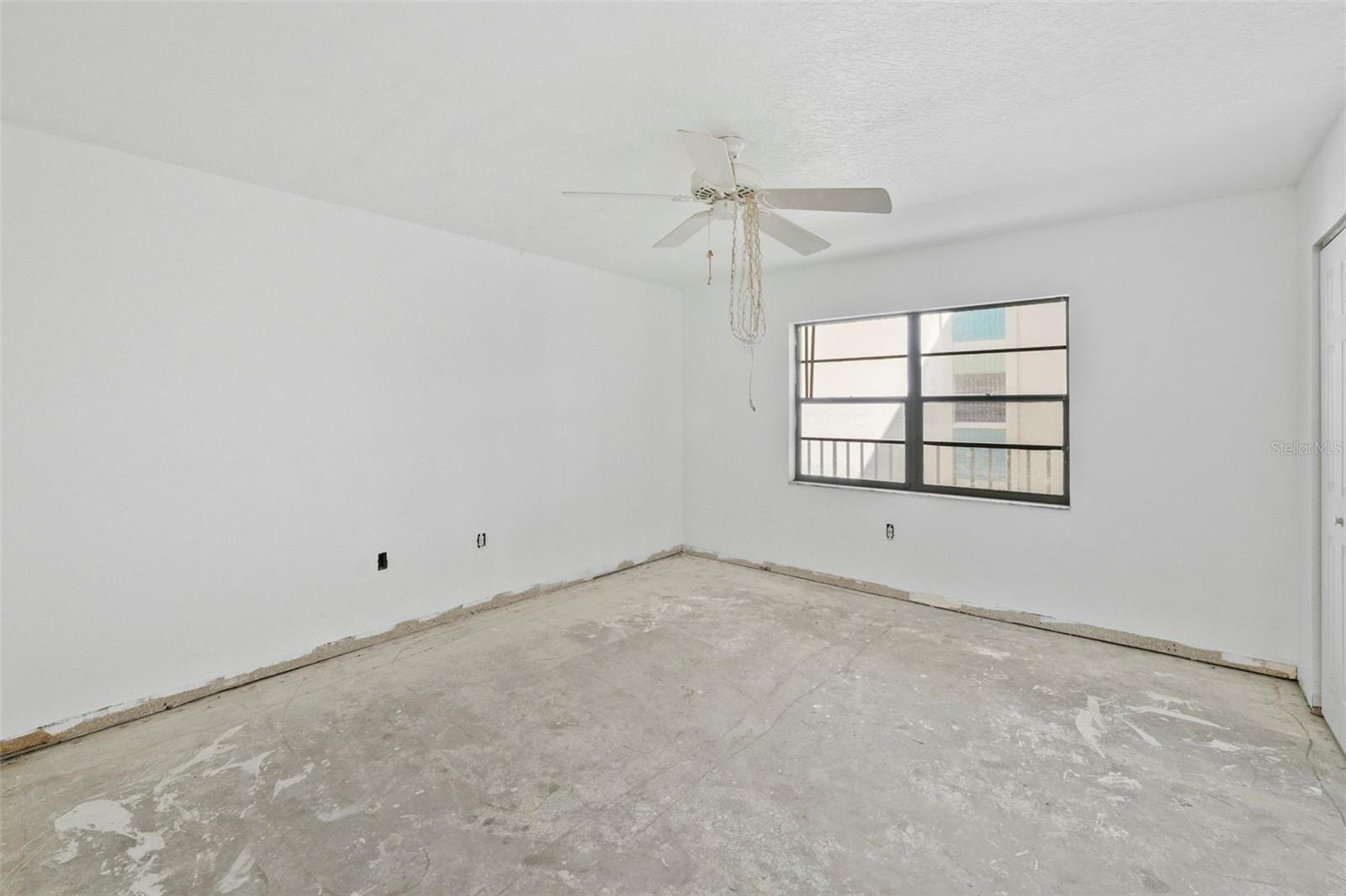 GOLDEN SHORES CONDO - Residential