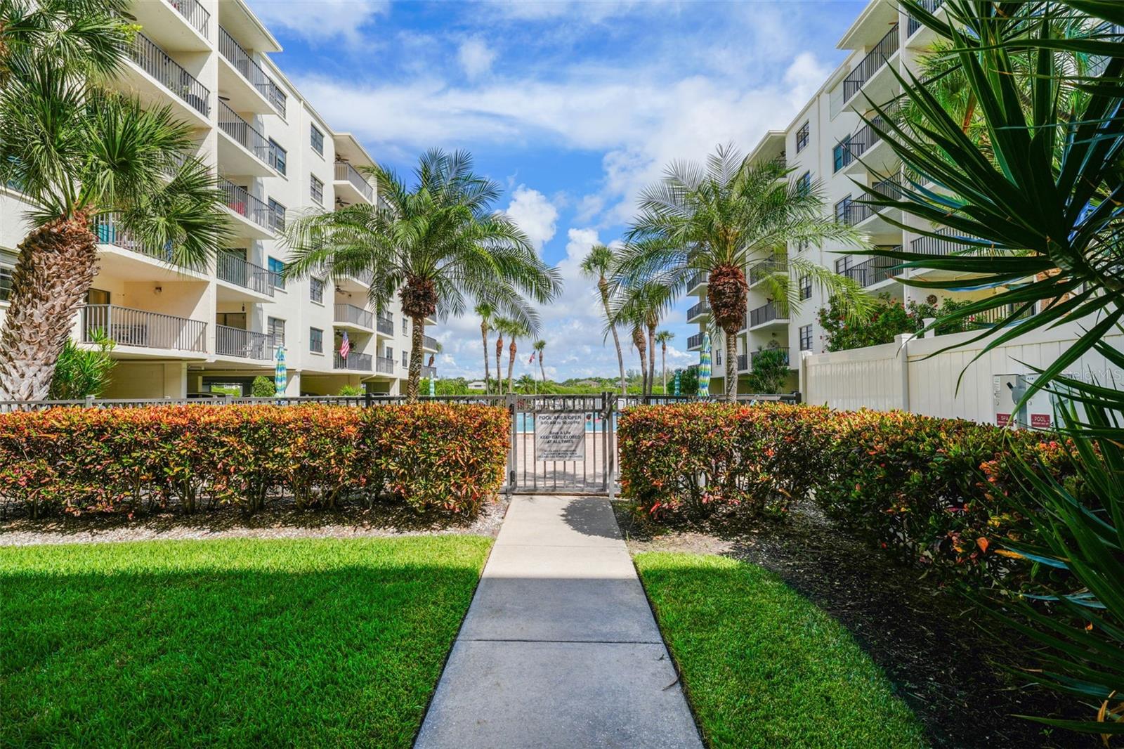 GOLDEN SHORES CONDO - Residential