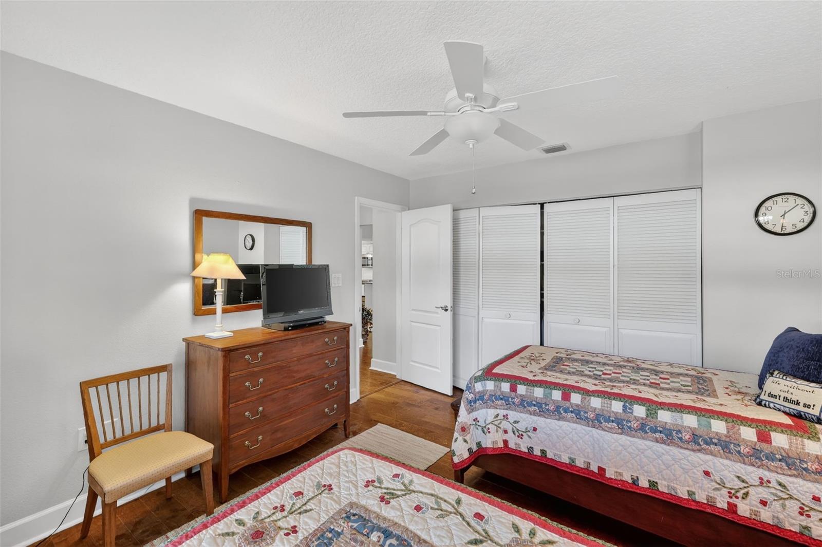 MOUNT DORA LAKE DORA VILLAS CONDO - Residential