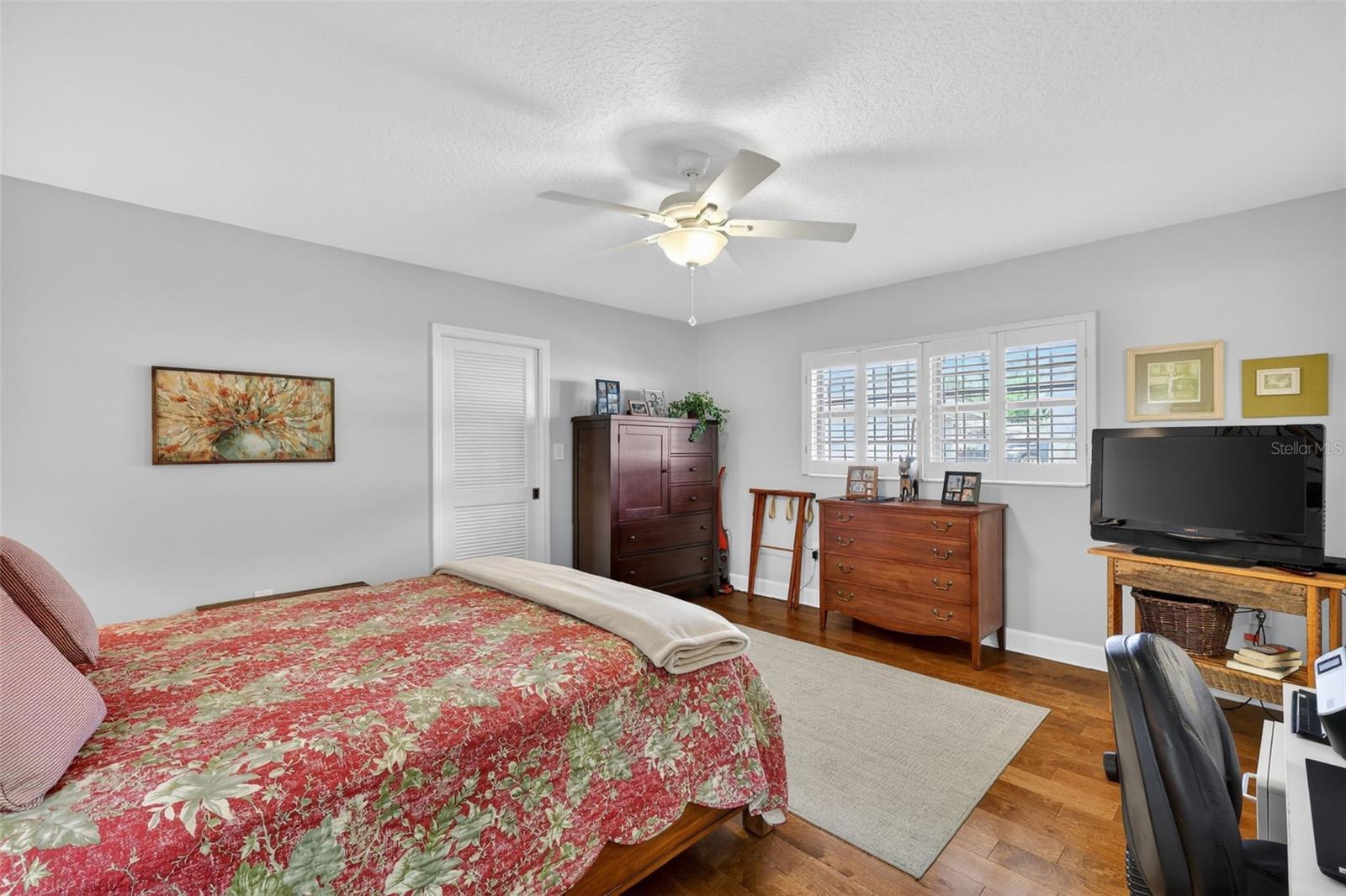 MOUNT DORA LAKE DORA VILLAS CONDO - Residential