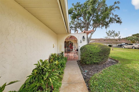Tiny photo for 100 S Tremain Street #F1, Mount Dora, FL 32757 (MLS # G5105185)
