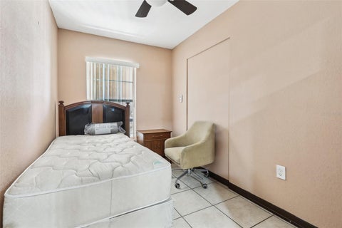 Tiny photo for 201 Rosefield Avenue, Leesburg, FL 34748 (MLS # O6434042)