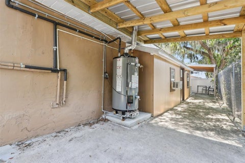 Tiny photo for 201 Rosefield Avenue, Leesburg, FL 34748 (MLS # O6434042)