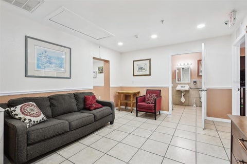 Tiny photo for 201 Rosefield Avenue, Leesburg, FL 34748 (MLS # O6434042)
