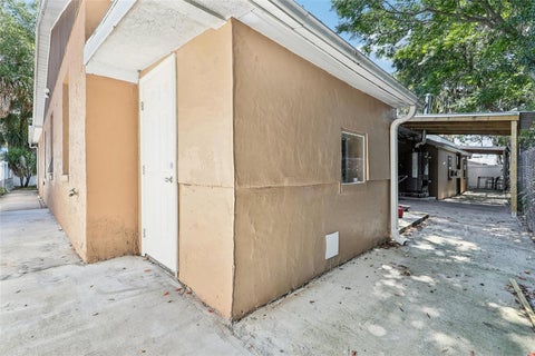 Tiny photo for 201 Rosefield Avenue, Leesburg, FL 34748 (MLS # O6434042)