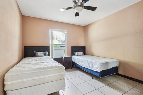 Tiny photo for 201 Rosefield Avenue, Leesburg, FL 34748 (MLS # O6434042)