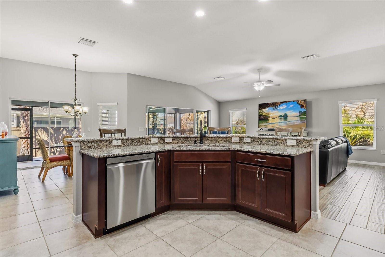 VILLAGE/FRUITLAND PARK - Residential