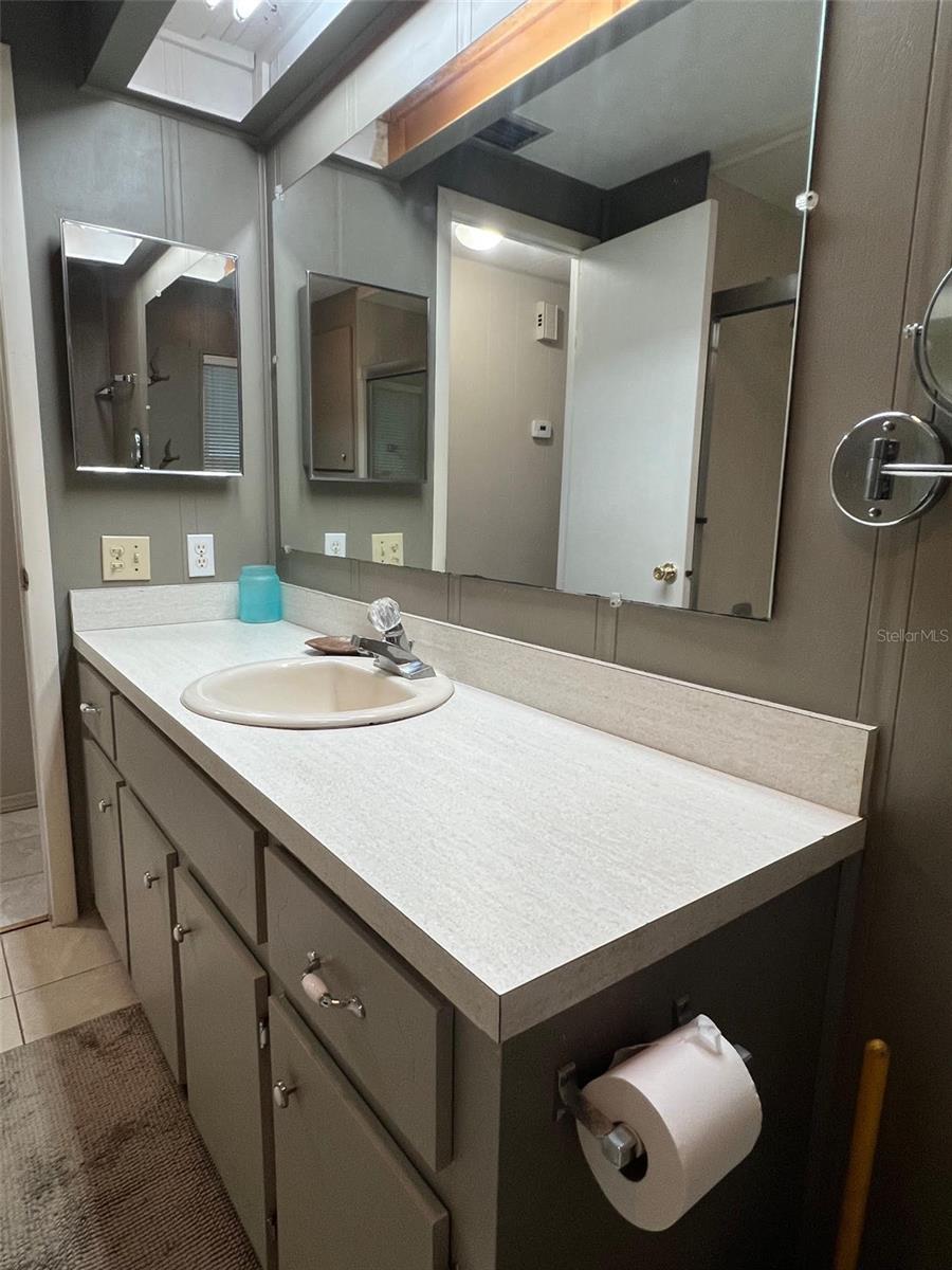 PALM HILL MOBILE HOME PARK UNREC - Residential