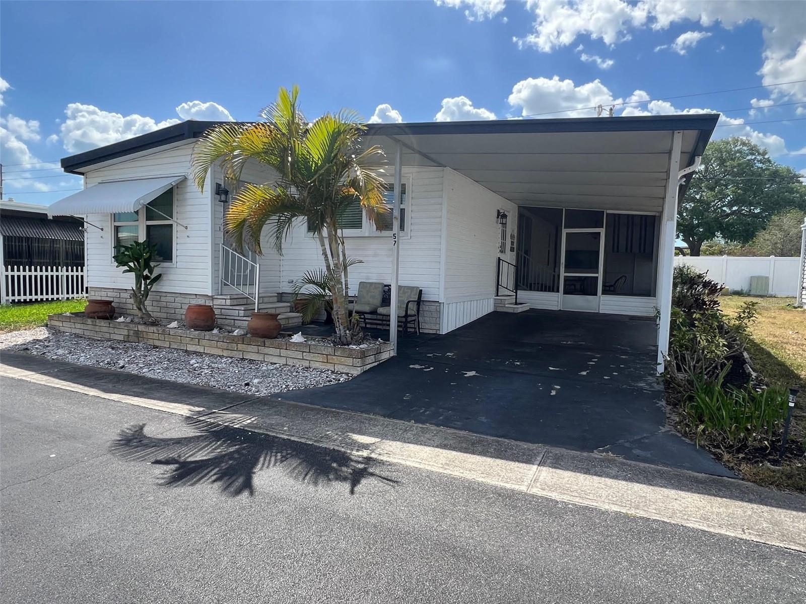 PALM HILL MOBILE HOME PARK UNREC - Residential