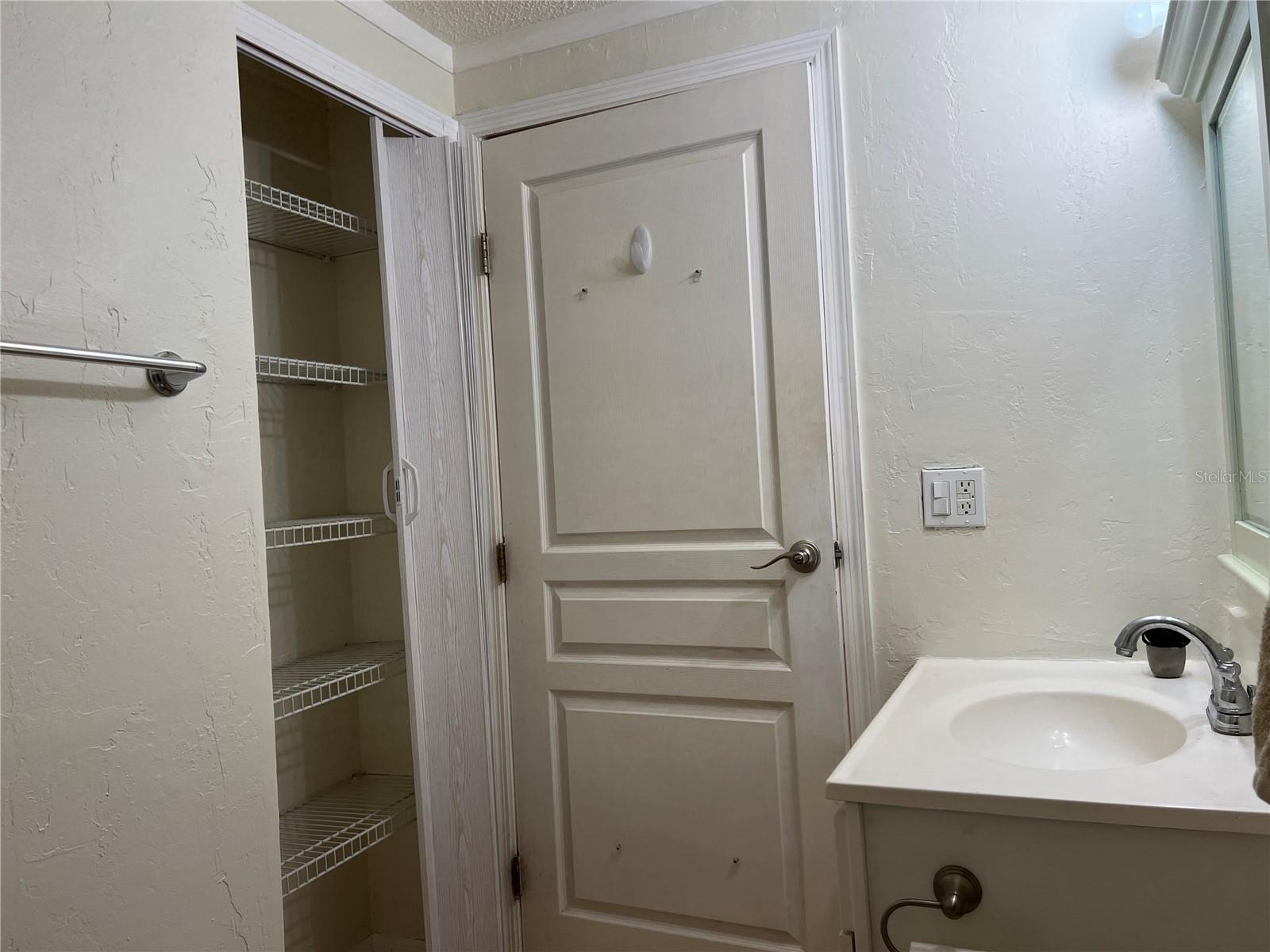 PRAIRIEWOOD - Residential