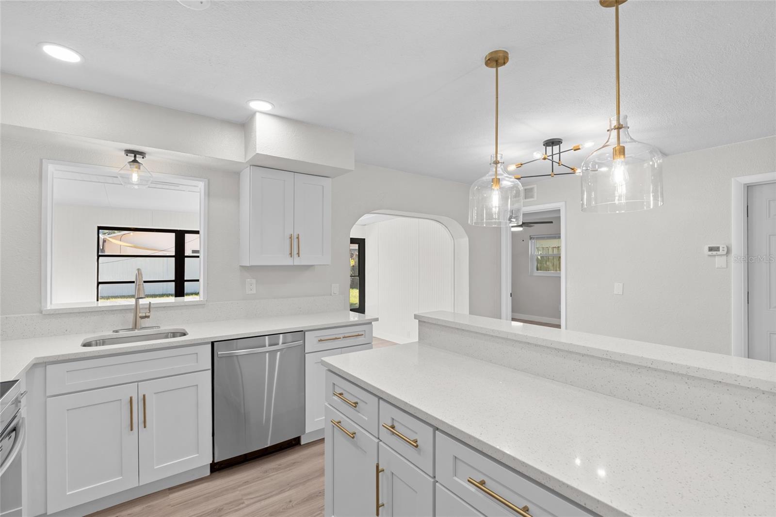 OAKHURST GROVES 1ST ADD - Residential