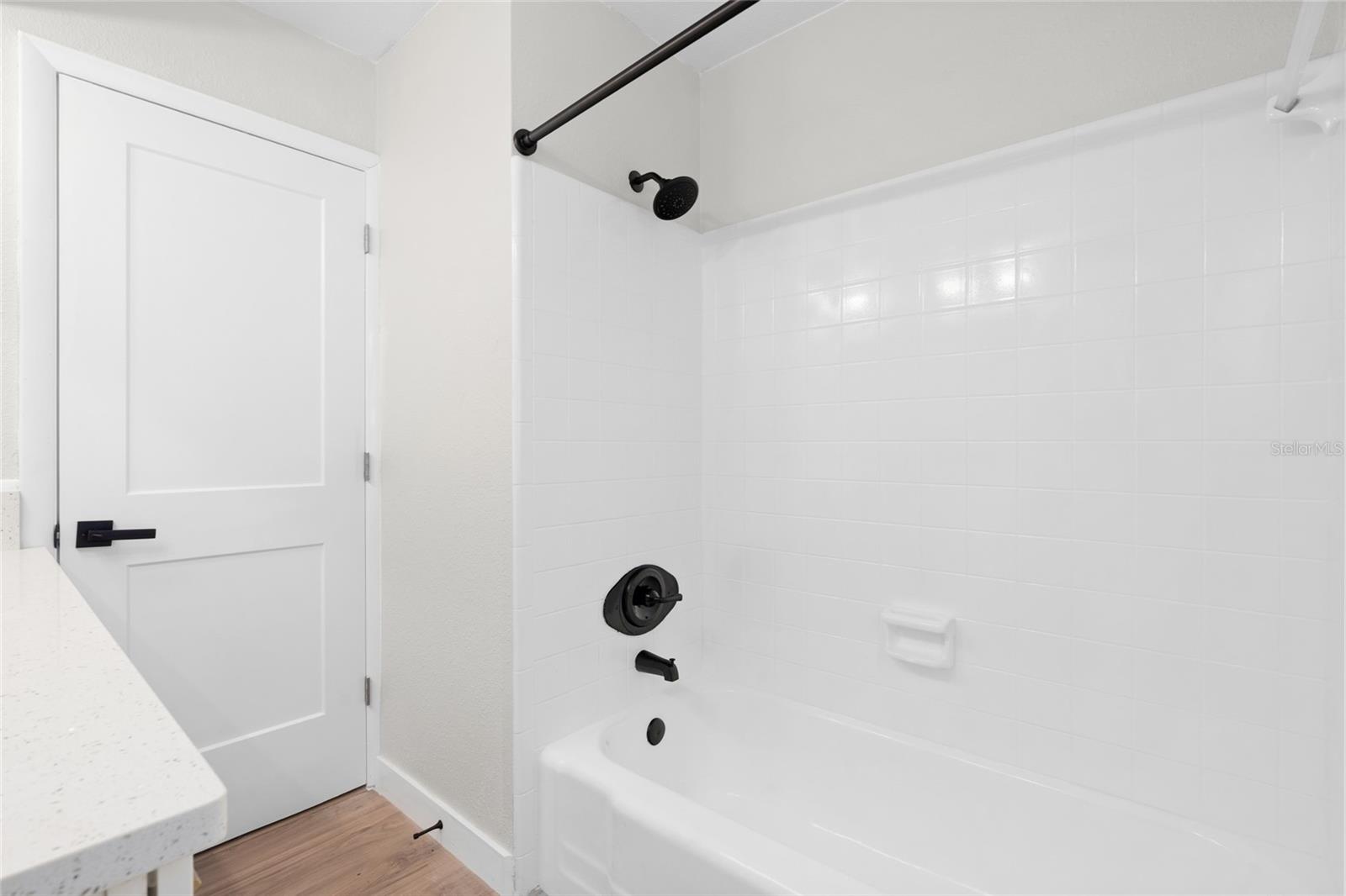 OAKHURST GROVES 1ST ADD - Residential