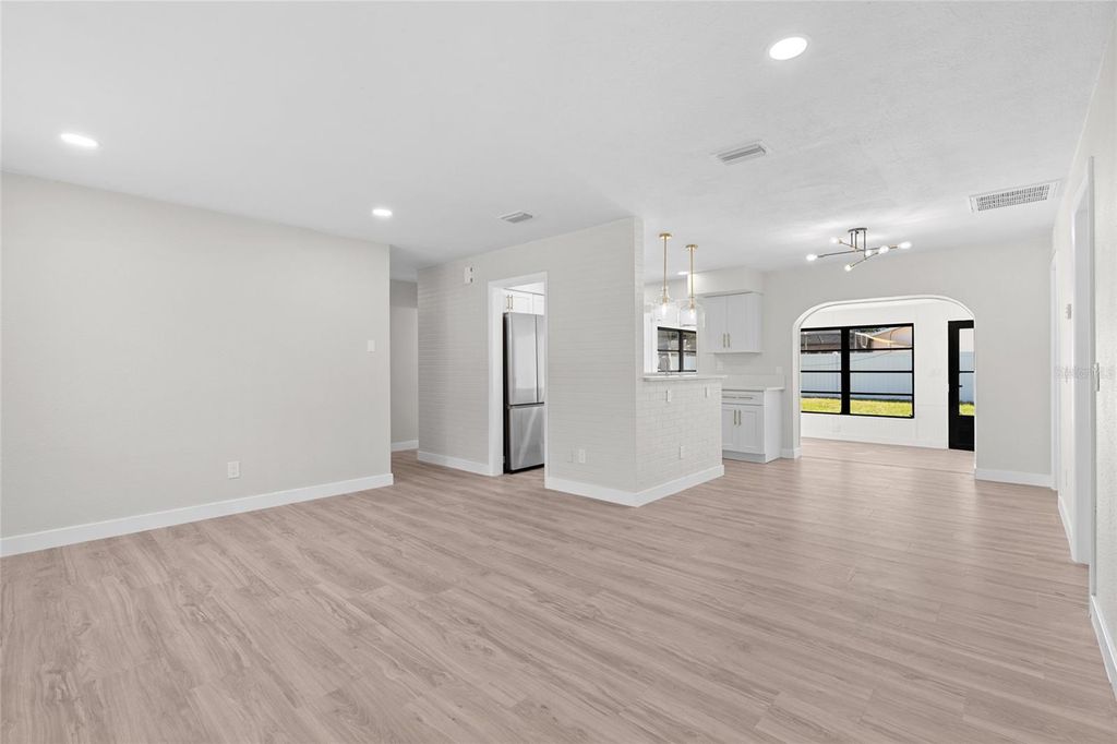 Photo of 10095 Nassau Court, Seminole, FL 33776 (MLS # TB8446152)