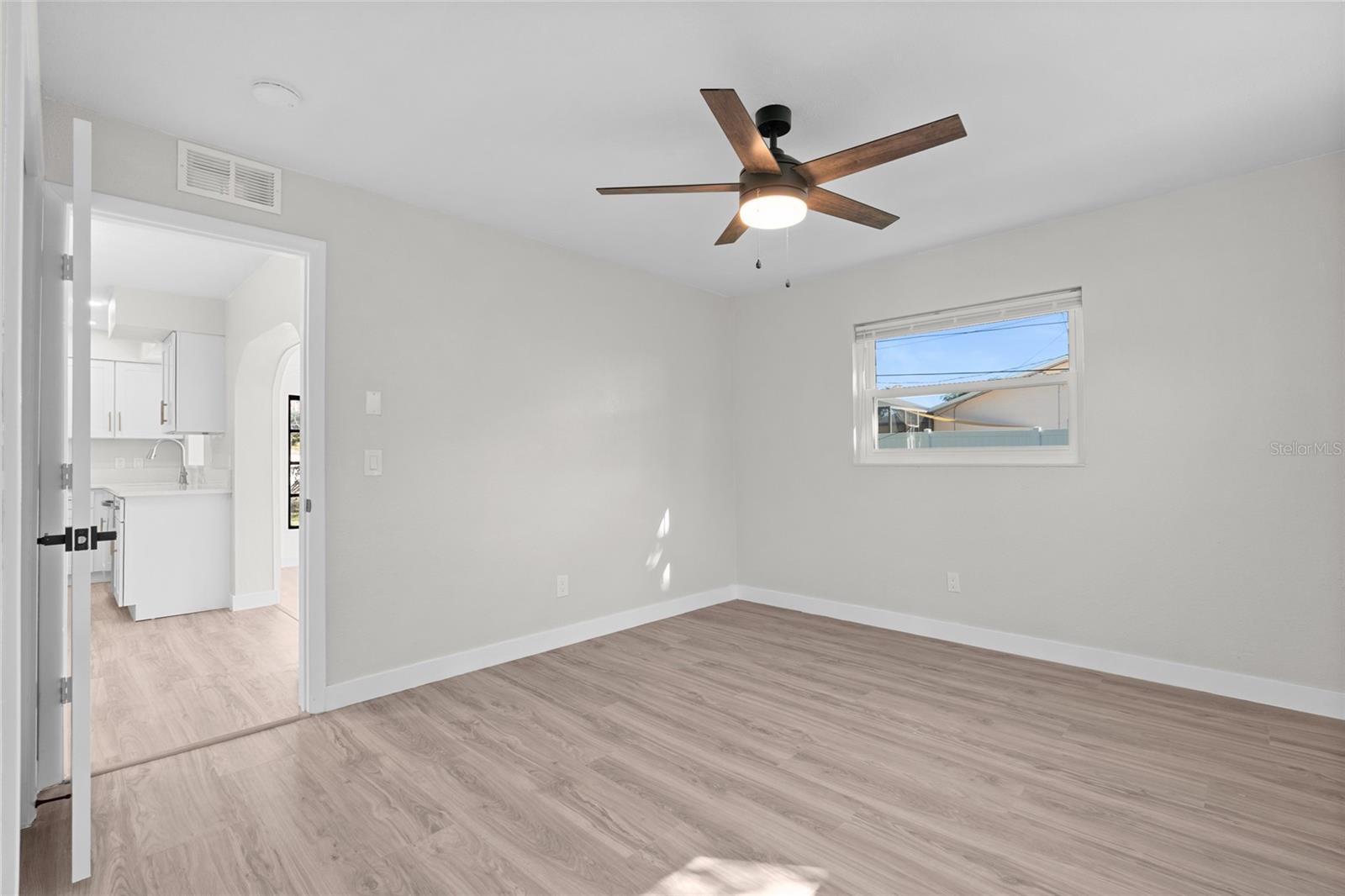 OAKHURST GROVES 1ST ADD - Residential