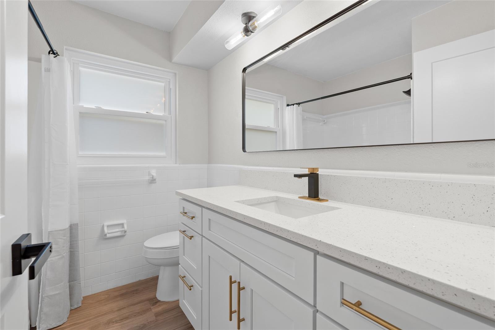 OAKHURST GROVES 1ST ADD - Residential