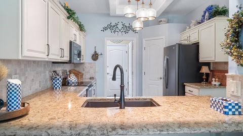 Tiny photo for 4010 Hammersmith Drive, Clermont, FL 34711 (MLS # G5114839)