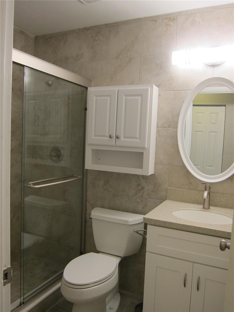 TOWER OAKS MANOR - Residential Lease