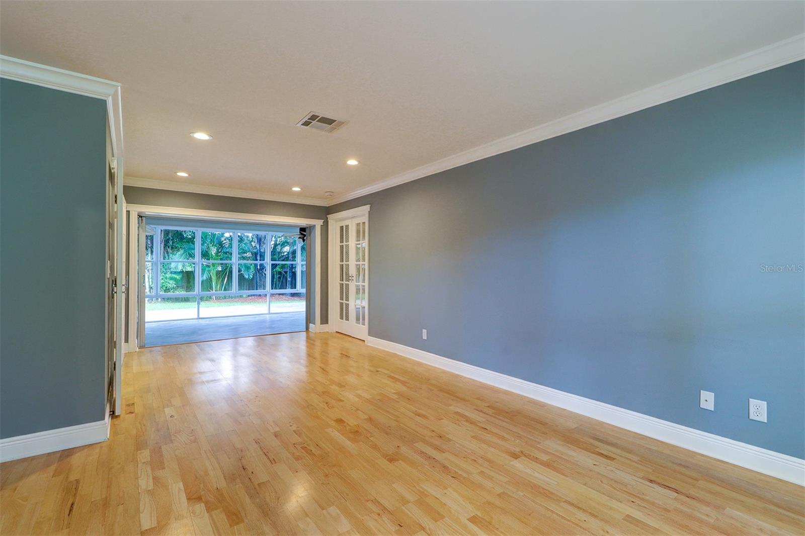 COUNTRYSIDE TR 60 - Residential Lease