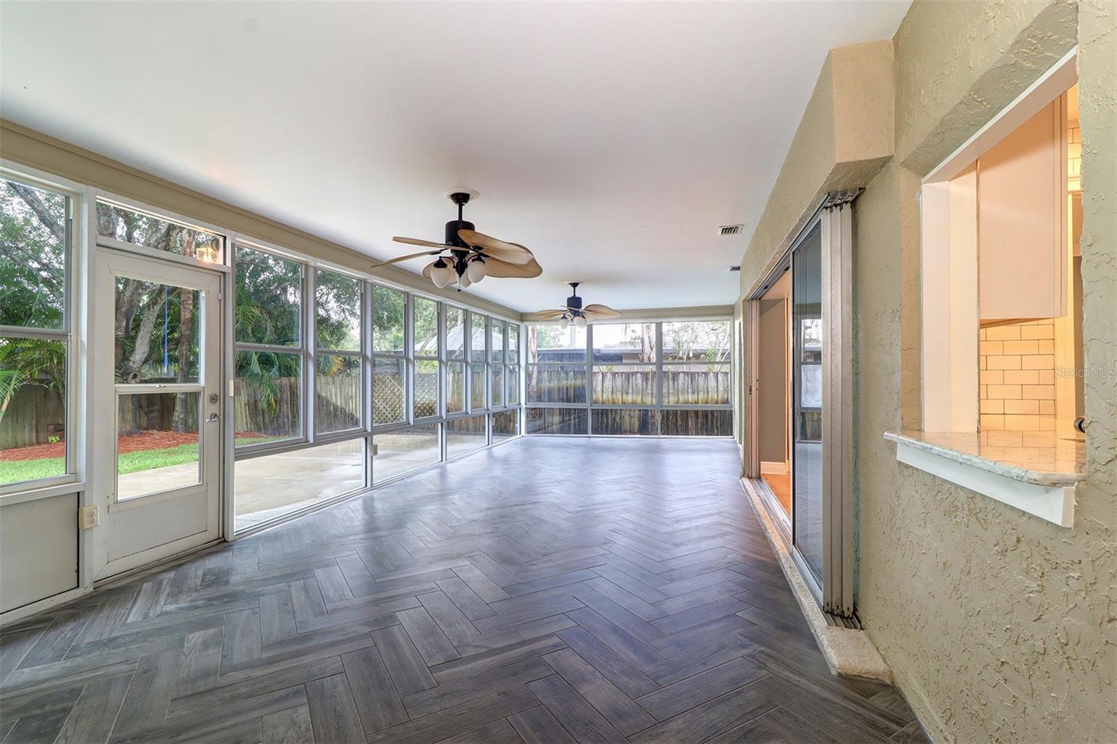 COUNTRYSIDE TR 60 - Residential Lease