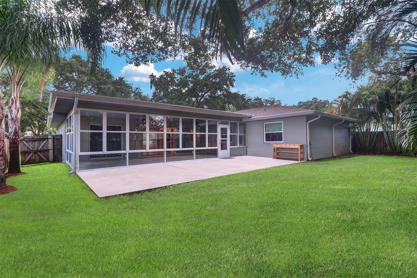 COUNTRYSIDE TR 60 - Residential Lease