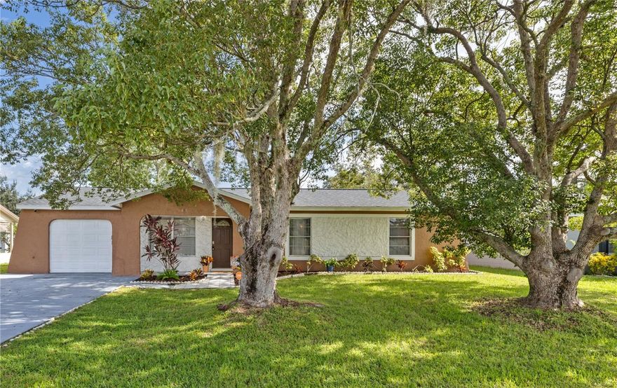 Looking for an affordable Sparkling Pool Home with a newer roof and A/C? We Got ONE! We also have a Bonus Entertaining Space & Prime Location Near Theme Parks! Welcome to your Florida oasis! This move-in-ready gem stands out in the neighborhood with its screen-enclosed, in-ground pool—a rare luxury that would cost upwards of $$$$+ to install today, making this home an exceptional value. Whether you're hosting weekend BBQs or enjoying quiet sunset swims, this pool transforms everyday living into resort-style relaxation.
Inside, you'll find tile flooring throughout, including the garage—easy to maintain and perfect for Florida living. The kitchen features gleaming granite countertops, ideal for both casual meals and culinary adventures. A bonus entertaining space offers flexibility for a game room, media lounge, or cozy gatherings. Step outside to a fully fenced yard, providing privacy and peace of mind for pets, play, or gardening. With 3 bedrooms and 2 baths, this home is a fantastic starter property or investment opportunity, especially given its proximity to Central Florida’s world-famous theme parks.